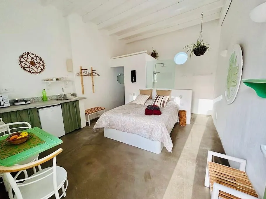 Casa Kira Camarote, Macher location